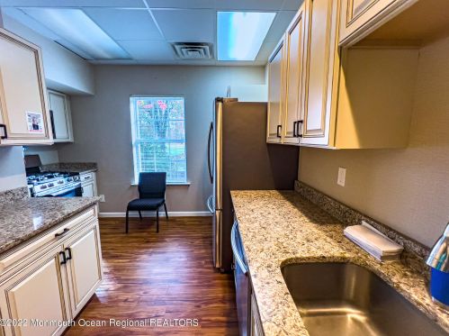 36 Winding River Rd, Lakewood NJ  08701-5733 exterior