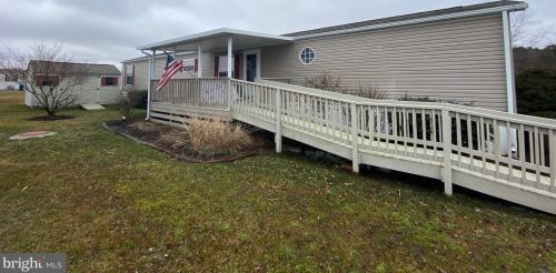 441 Long Branch Rd, Seaford, DE 19973-6249