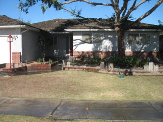 6241 Bond St, Fresno, CA 93710-5505
