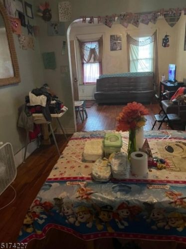 531 Clinton St, East Orange NJ  07018-1031 exterior