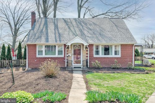 4113 Rosemont Ave, Camp Hill, PA 17011-7819