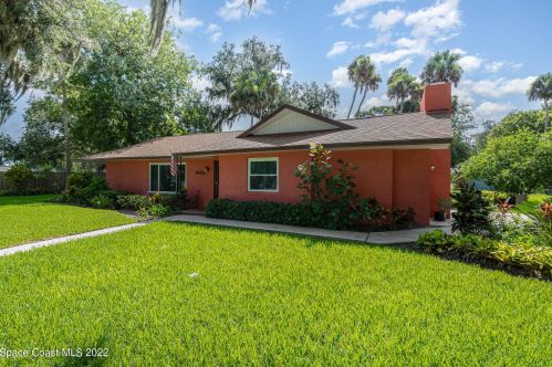 1995 King Richard Dr, Titusville, FL 32796-1033