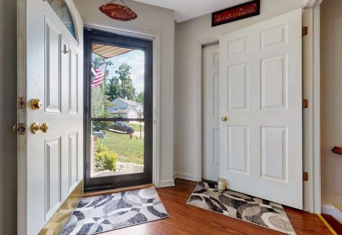 17 Bobwhite Ct, Amelia, OH 45102-2103