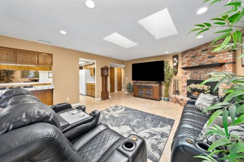 12110 Gay Rio Way, Lakeside, CA 92040-4958