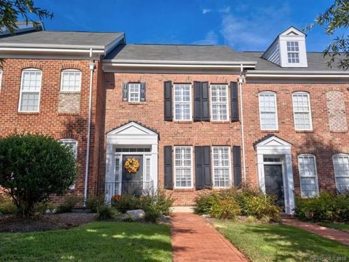 10540 Rocky Ford Club Rd, Charlotte, NC 28269-2847