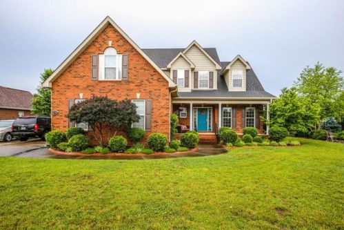 2353 Saint Andrews Dr, Murfreesboro TN  37128-5883 exterior