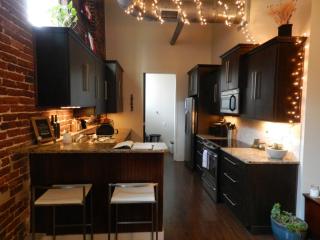 129 Jackson Ave, Knoxville TN  37915-1004 exterior