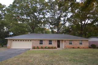 601 Lynnwood Ln, Longview, TX 75604-1809