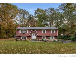 87 Driftwood Ln, Guilford, CT 06437-1922
