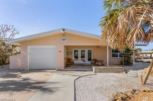 3081 Shell Mound Blvd, Fort Myers Beach, FL 33931-3627