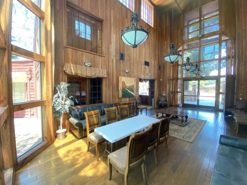 1054 Yarwood Ct, San Jose CA  95128-4727 exterior