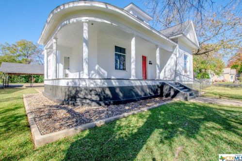1134 Wall St, Morgans Point, TX 76513-2173
