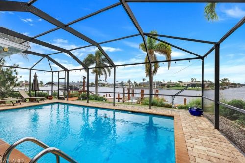 3810 1st Pl, Cape Coral FL  33904-4803 exterior