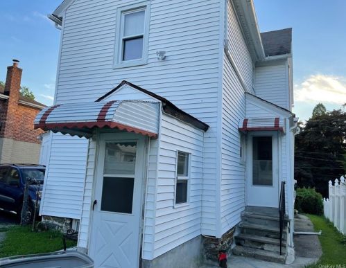 311 Rich Ave, Mount Vernon NY  10552-3010 exterior