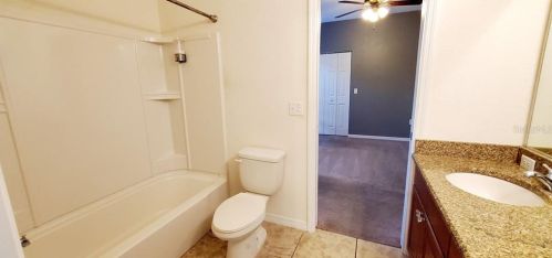 4962 124th Rd, Oxford FL  34484-9627 exterior