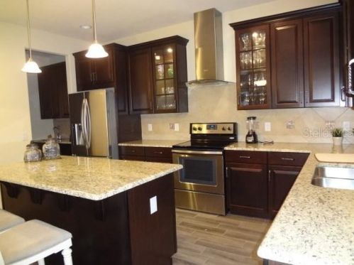4826 Southlawn Ave, Orlando, FL 32811-7610