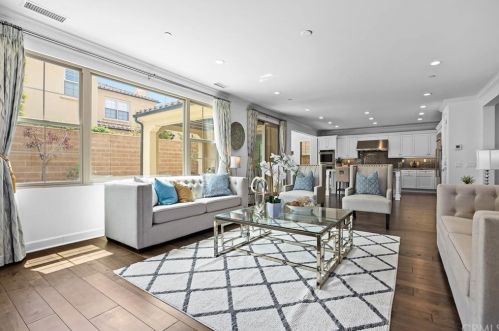 80 Hazelton, Irvine CA  92620-2189 exterior