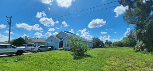 630 11th Pl, Cape Coral, FL 33990-3962