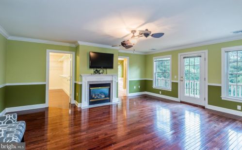 17 Westwind Dr, Lemoyne PA  17043-1233 exterior