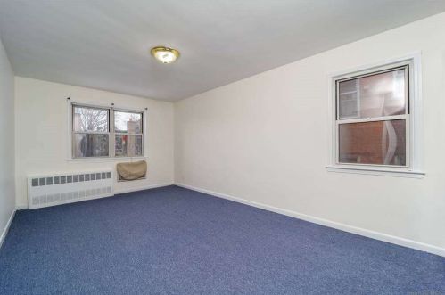 23-86 29th St, Long Island City, NY 11105-2501