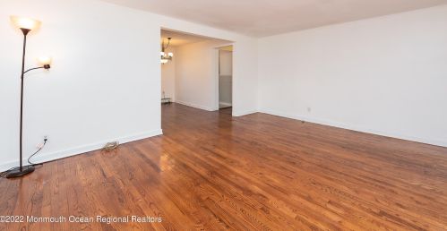 155 Manor Dr, Tinton Falls NJ  07701-2458 exterior