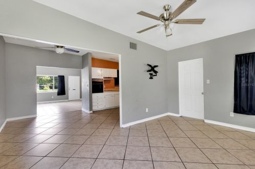 3510 Lk Margaret Dr, Orlando FL 32806-6614 exterior