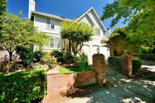 2514 Lynnwood Ave, Seattle, WA 98056-2448