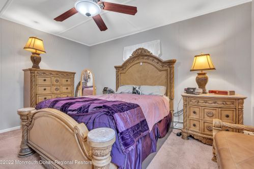 433 Lk Shr Dr, Bricktown NJ 08723-5079 exterior