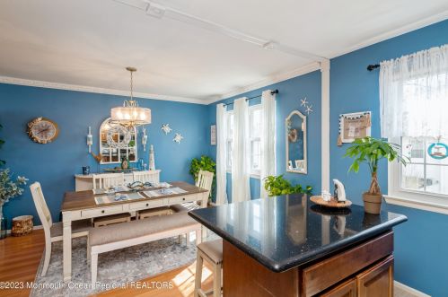 12 Dutch Ln, Hazlet NJ  07730-1728 exterior