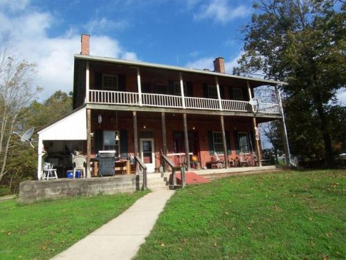 146 Carpenter Ln, Linden, PA 17744-9080