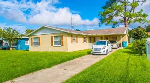 4519 Marshall St, Orlando, FL 32811-4916