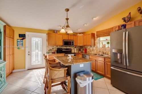 22977 Port Royal Ln, Summerland Key, FL 33042-4304