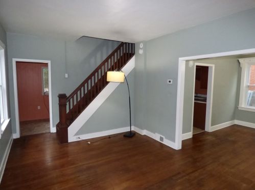 827 14th St, Ambridge, PA 15003-1904