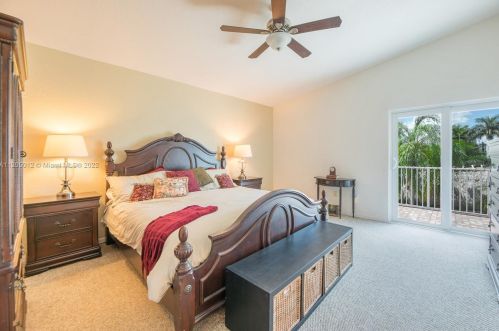 15612 16 Ct, Hollywood FL 33027-2347 exterior