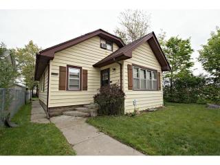 1920 26th St, Minneapolis, MN 55404-4027