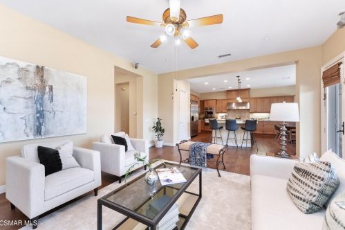 3824 Doheney Ct, Simi Valley CA  93063-0208 exterior