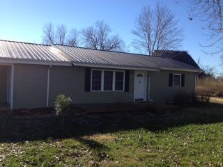 505 Prizer Point Rd, Golden Pond, KY 42211-8161