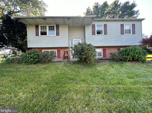 336 Bow Ln, Gilbertsville, PA 19525-9138