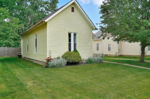 143 Vine St, Wilmington, OH 45177-1640
