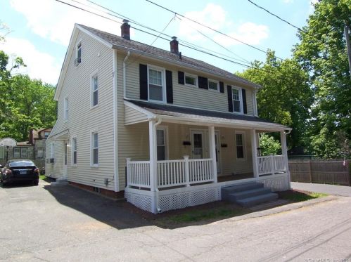 2 Rogers Pl, Manchester, CT 06040-6523