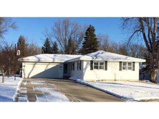980 96th St, Minneapolis, MN 55420-4571