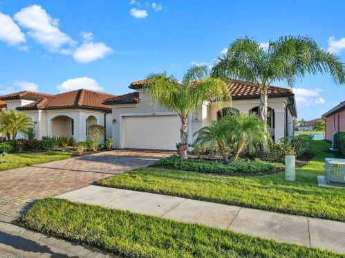 1599 Santiago Cir, Naples, FL 34113