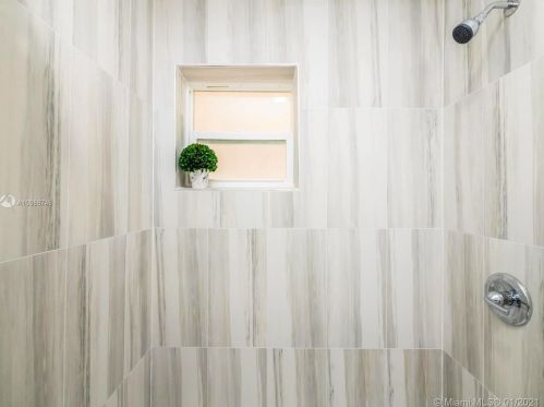 710 55th St, West Palm Beach FL  33407-2612 exterior