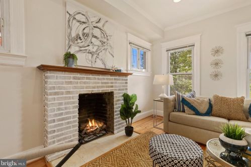 817 Quackenbos St, Washington DC 20011-1914 exterior