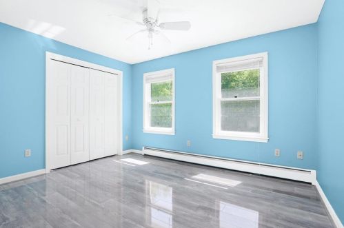 15 Longview Dr, Concord NH  03304-4809 exterior