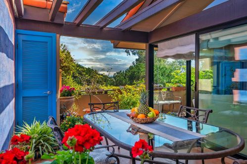 729 Anapamu St, Santa Barbara CA  93101-4364 exterior