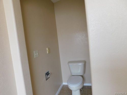 5481 Van Mouwerick Dr, Bullhead City AZ  86426-6647 exterior