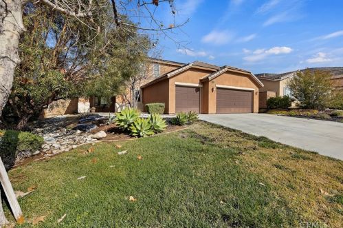 34120 Hillside Dr, Lake Elsinore, CA 92532-2939