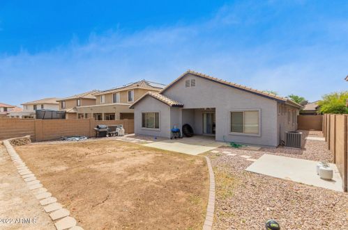 22160 Shadow Dr, Buckeye AZ  85326-7870 exterior