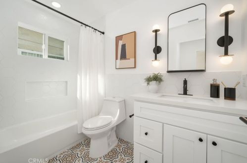 450 Pecan St, Pismo Beach CA  93420-3816 exterior